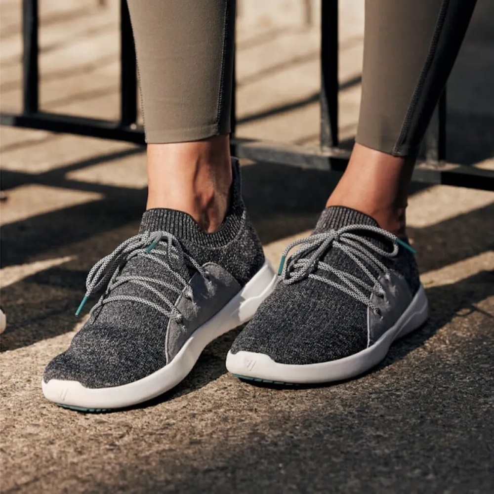 Vessi Women's Cityscape Classic - Charcoal Grey Sz 9
